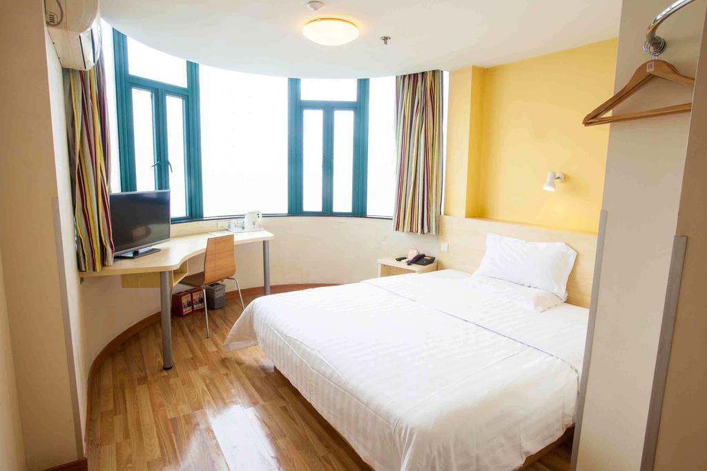 7Days Inn Chongqing Wanzhou Gaosuntang Номер фото